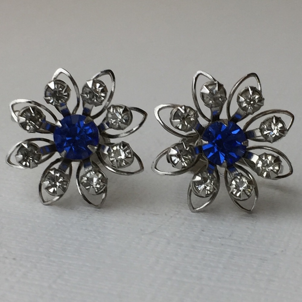 Vintage Bugbee & Niles Silver Rhinestone Earrings - Picture 2 of 8